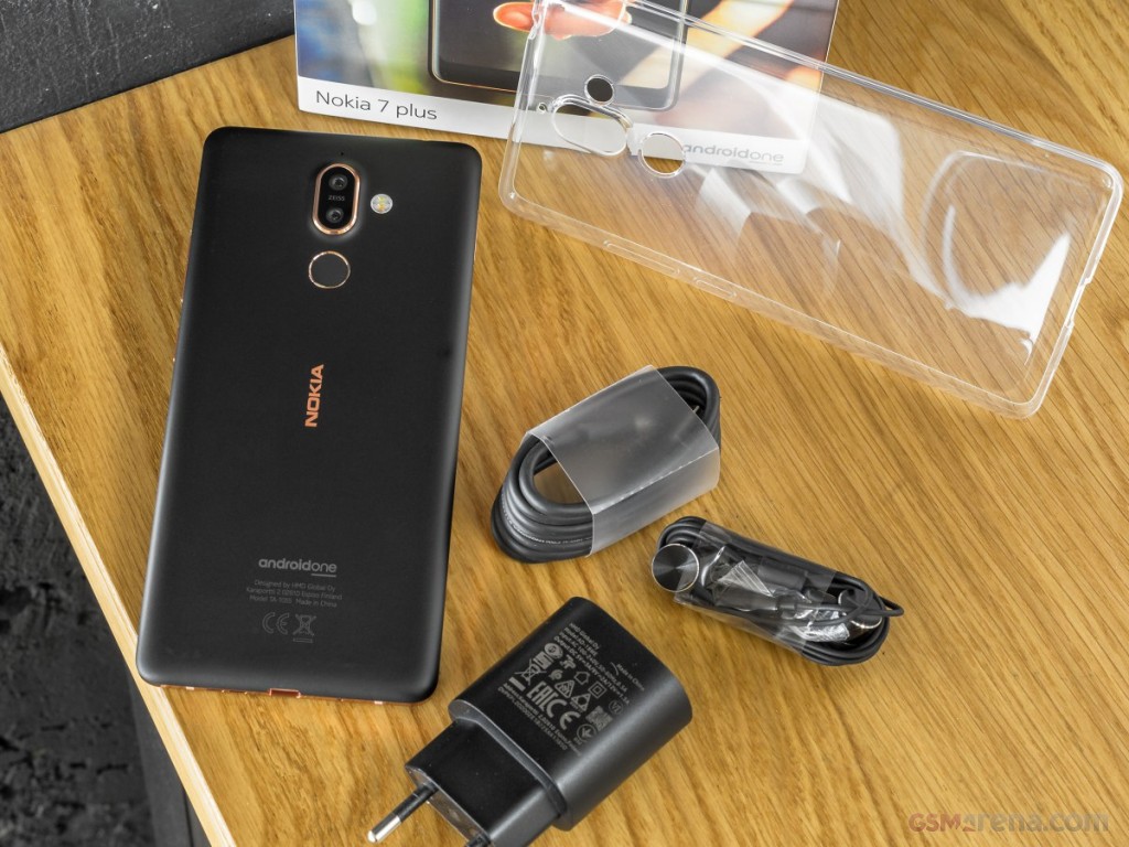 Nokia 7 PLUS