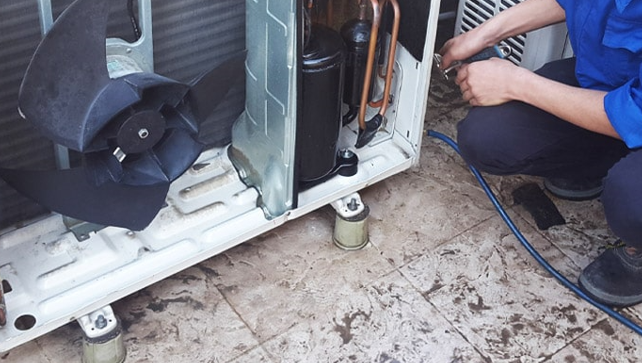 تعمیر و تعویض فن های داخلی و خارجی کولرگازی-09121507825