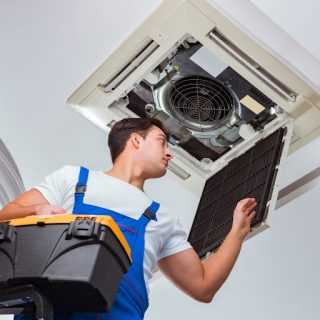 تعمیر و رفع آبریزی کولرگازی و داکت سقفی-09121507825
