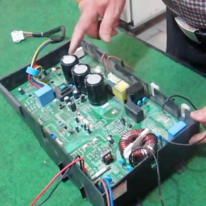 تعمیر برد کولرگازی اینورتر و خازنی-09121507825