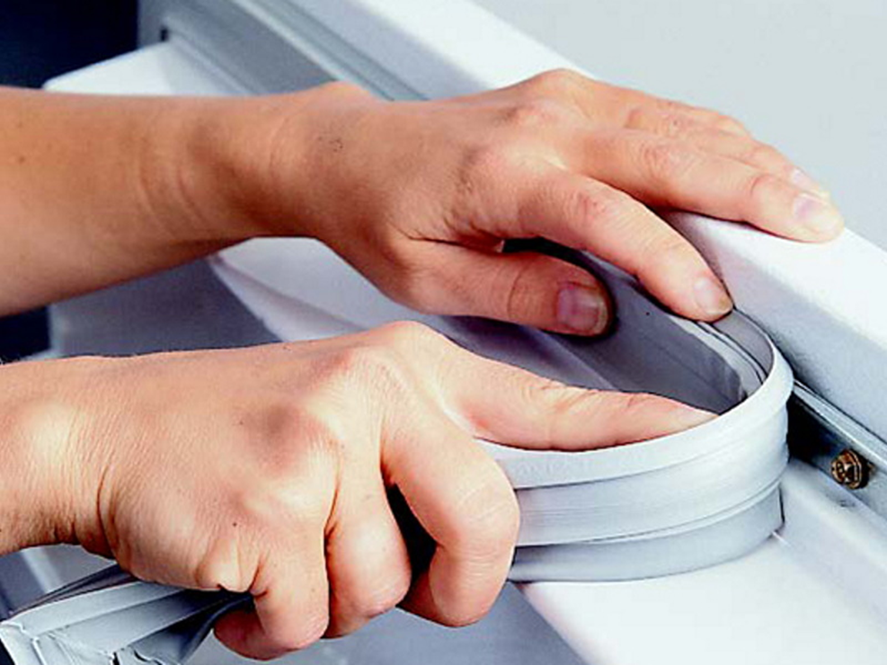 رفع مشکل نچسبیدن لاستیک درب یخچال-09121507825
