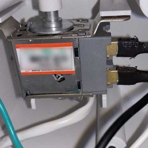 تعمیر اختلال در عملکرد ترموستات یخچال فریزر- 09121507825