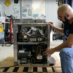 علت شل شدن بستنی قیفی-09121507825