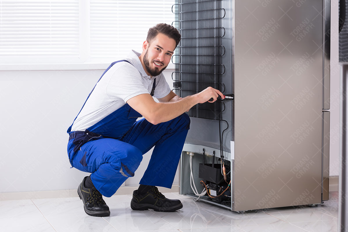 علل داغ شدن بیش از حد موتور یخچال چیست؟ 09121507825